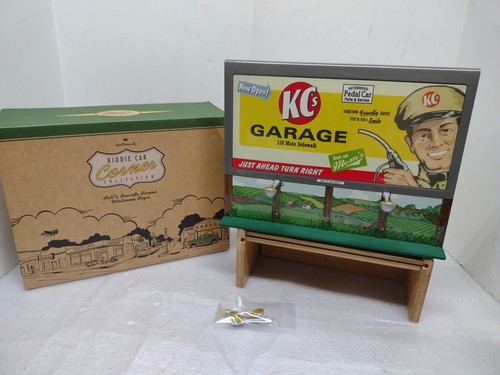 Hallmark kiddie car classics - car,